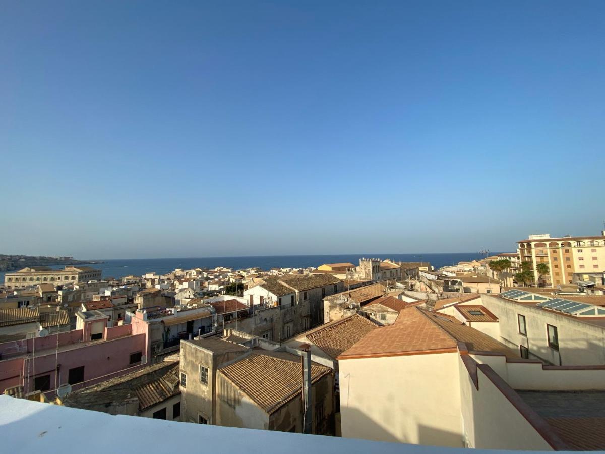 Апартаменти Terrazza Dei Mori - Seaview Terrace In Ortigia Syracuse Екстер'єр фото